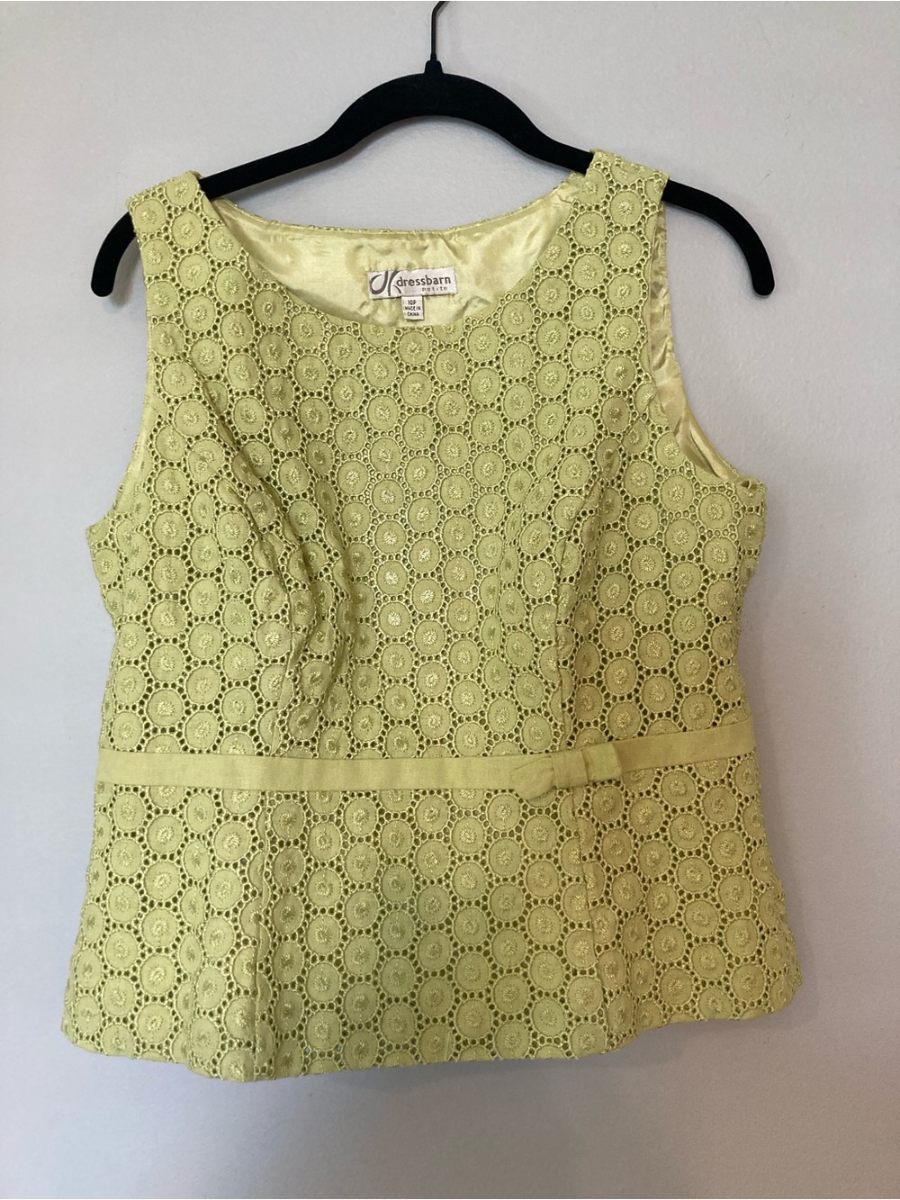 Dressbarn Green Eyelet Peplum Top sz 10P